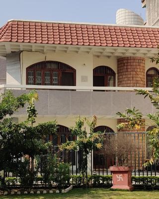 UVs Homestay