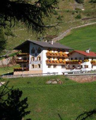 Hotel Alpenfriede