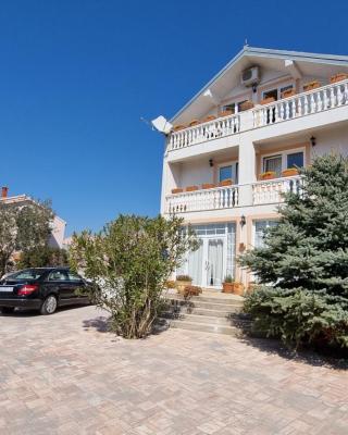 Residence Romansa