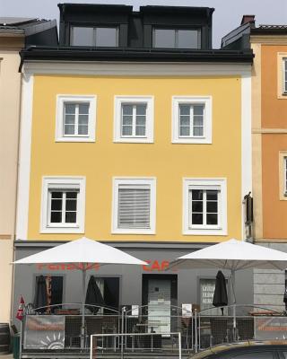 Pension Sunnseitn - Gasthof - Café - Weinkeller