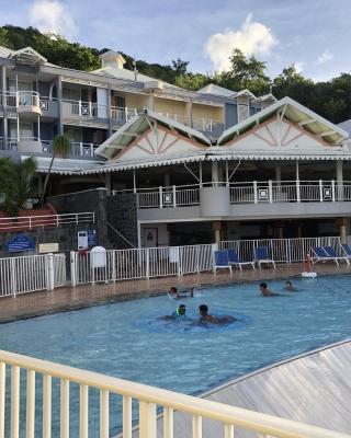 Studio Harmony-Résidence hôtelière -Randonnée-Surf-Restaurant- superbe vue sur mer-100m de la plage