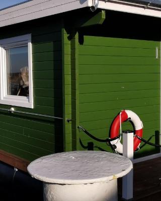 Hausboot Wilhelmshaven - Traum Unterkunft an der Jade