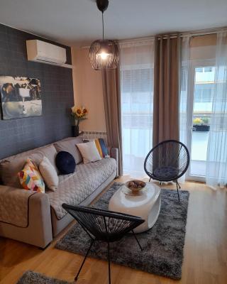 Calla apartment Zagreb - NOVI APARTMAN, GARAŽA, VIDEO NADZOR