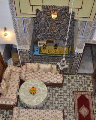 Riad asmae moustakim