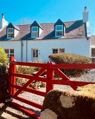 No 4 old post office row Isle of Skye - Book Now!