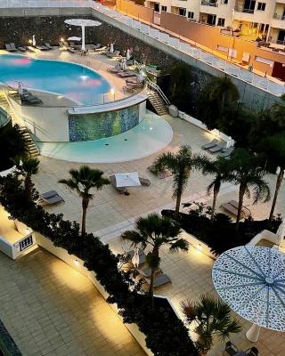 Ocean Garden Sunset Apartment - heated swimming pool Free WIFI