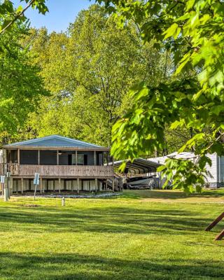 Cozy Hardin Retreat with Lake Kentucky View!