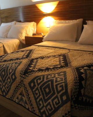 BERTHEL SUITES