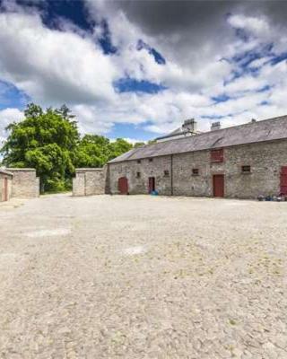 2 Bed Courtyard Apartment at Rockfield House Kells in Meath - Short Term Let