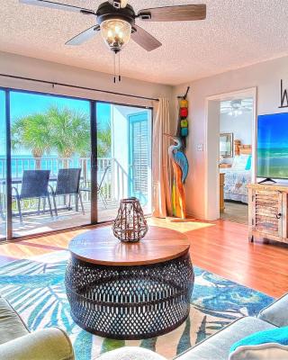 Beach Palms 108