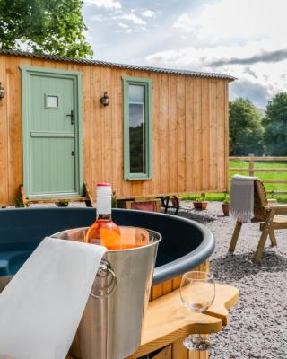 Elephant View Shepherds Hut