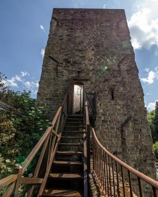 Medieval Tower Lungarno your wedding in Tuscany