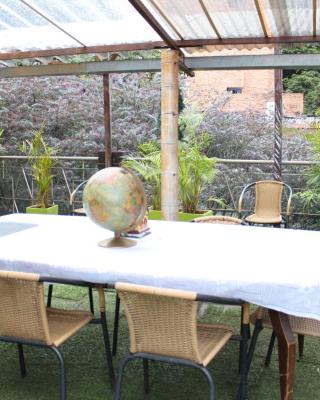 Backpackers - La Terraza