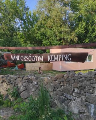 Vándorsólyom kemping