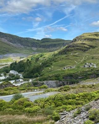 Llechwedd Glamping