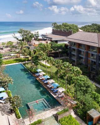 巴厘岛赛米亚克海滩英迪格酒店