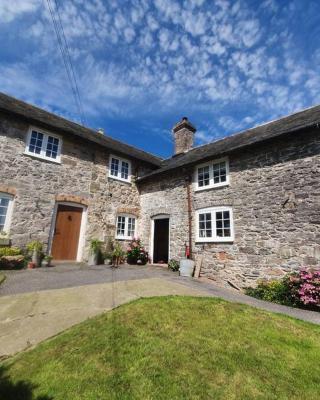 Farmhouse Cottage set in beautiful countryside