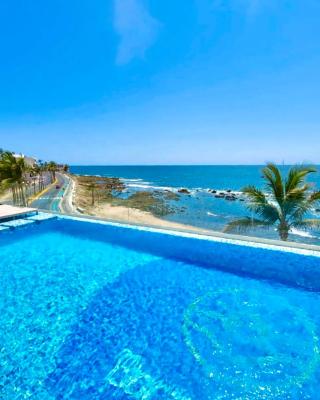 Malecón Vista al mar Alberca Infinity Jacuzzi Gym