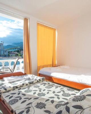 Studio apartmani Rafailovici
