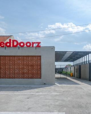 RedDoorz @ Klaten City