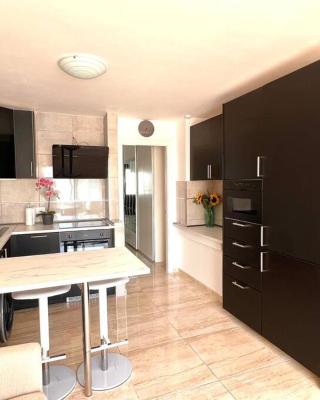 Casa Teddy - central and modern one bedroom apartment