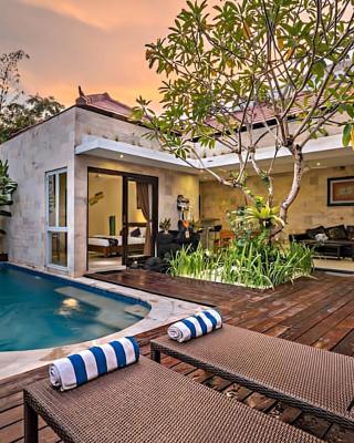 Villa Astarta , Canggu, 5 mins to Berawa beach Newly Renovated