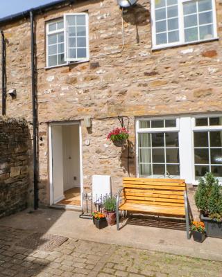 1 The Stables