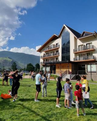 Suatis Resort Kazbegi