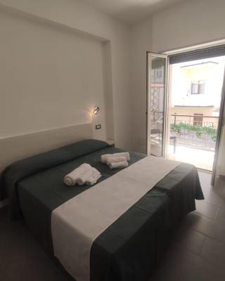 Ninfea Tropea City Rooms