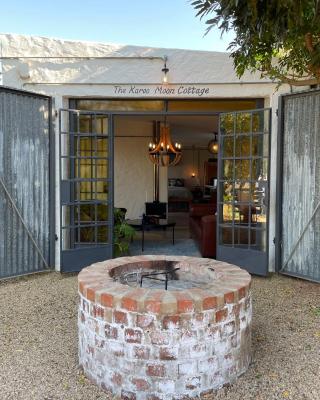 The Karoo Moon House & Cottage