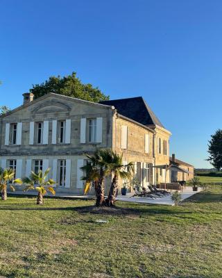 Château de Neyran chambre d'hôtes & Spa