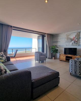 Accommodation Front - Immaculate 4 Sleeper with Ocean & Habour Views