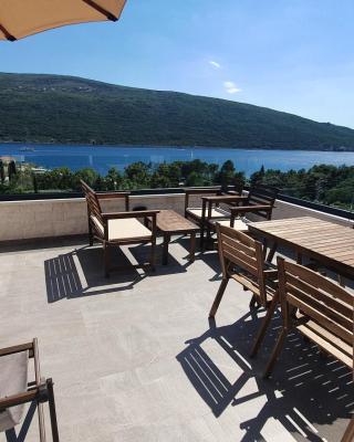 Porto Vista Penthouse Kumbor