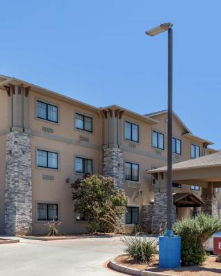 Best Western Plus Big Lake Inn