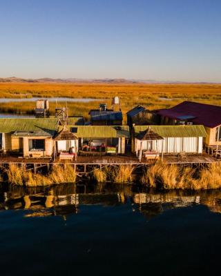 UROS TITICACA LODGE Puno Peru