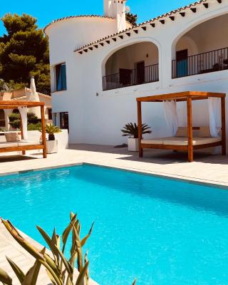 Magic Dream Seaview Villa Denia with 2 Pools, BBQ, Airco, Wifi