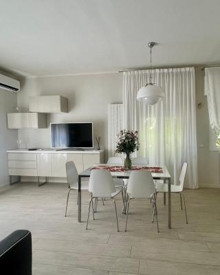 Stunning Apartment 300mt from the beach