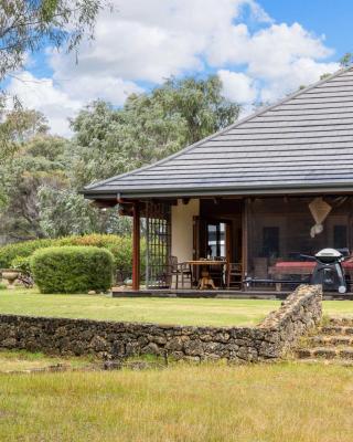 Yallingup Retreat - Romantic Country Retreat for Couples