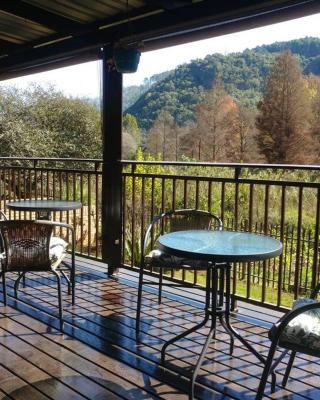 Ebeneezer Self-Catering Guesthouse in the Lowveld