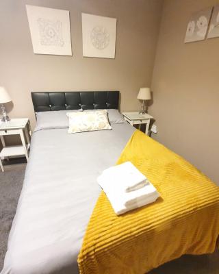 The Savile, Luxury Apartment Leeds - Your Next Stay