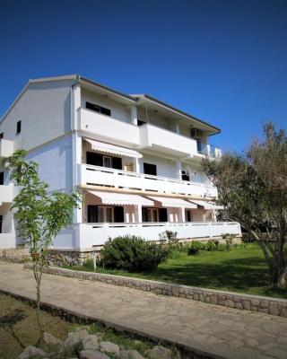 Apartments and rooms with parking space Pag - 13060