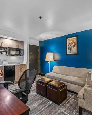 METRO TEMPE APARTMENTS studio w two king beds