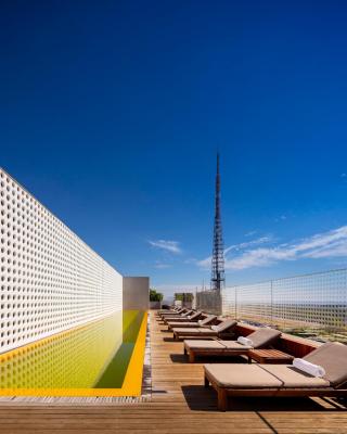 B Hotel Brasilia