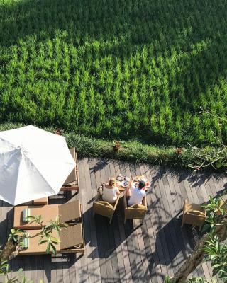 彼亚莎乌布旅馆