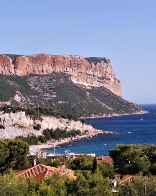 LE SEPT charmant studio aux portes des calanques