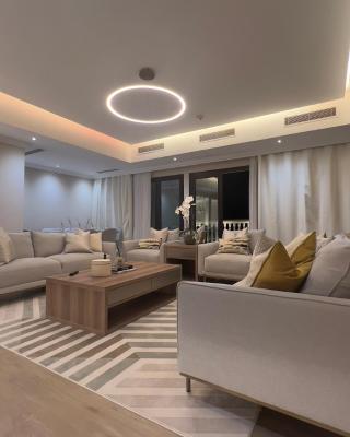 The Key - Luxury Apartment