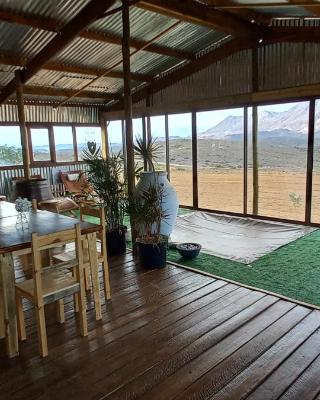 Windy Rose - Rustic Karoo Villa