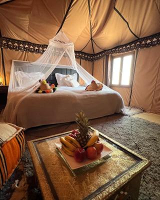 Luxury traditional Tent Camp