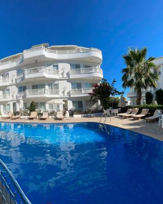 Belka Golf Residence Exclusive Apt Poolside