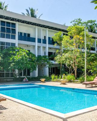 Senggigi Homes & Apartments